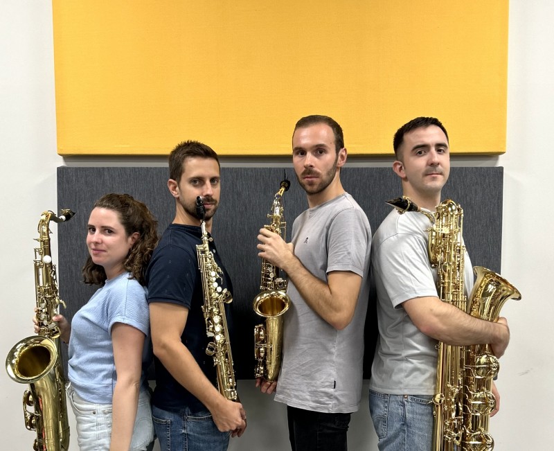 Rhombus Ensemble. ENTRADA LLIURE