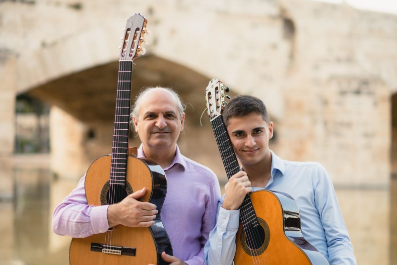 Rubén Parejo Codina i Ausiàs Parejo Calabuig, guitarres